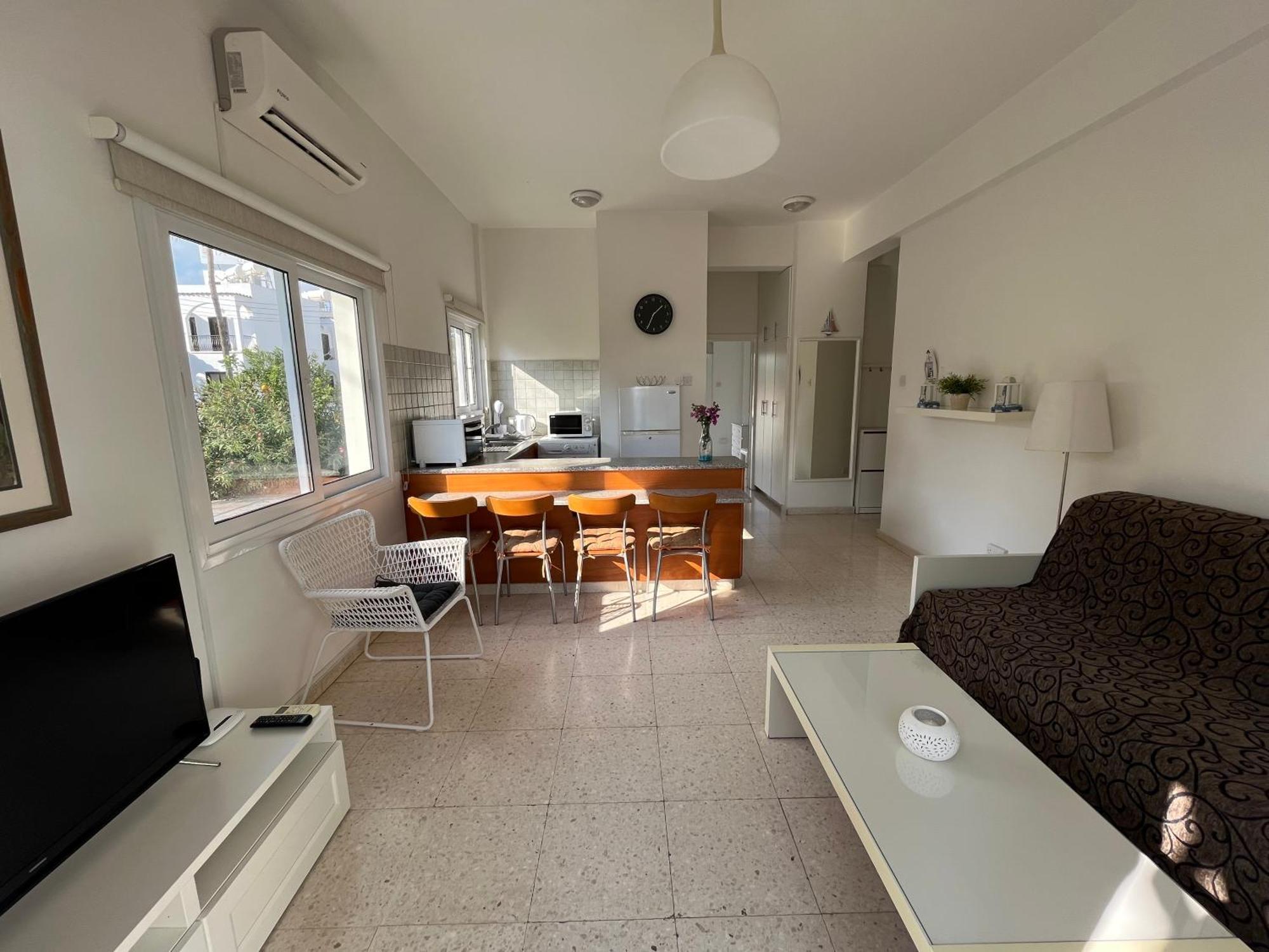 Themis Beach Apartments Larnaca Room photo
